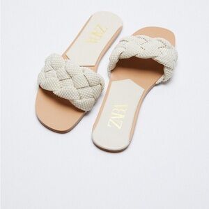 NWT Zara pearl bead flat mule sandals Sz 8
